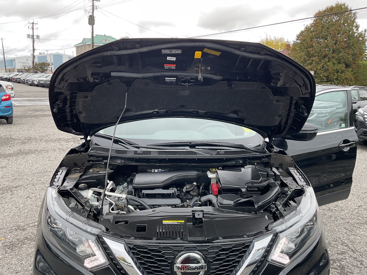 2023 Nissan Qashqai — photo 24 of 33