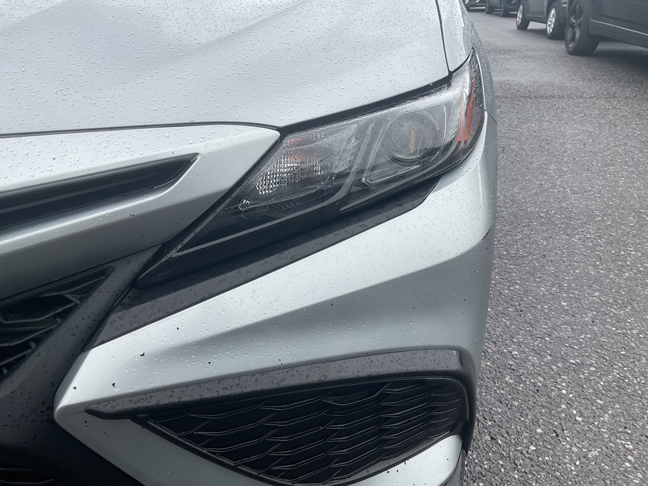 2023 Toyota Camry — photo 14 of 34