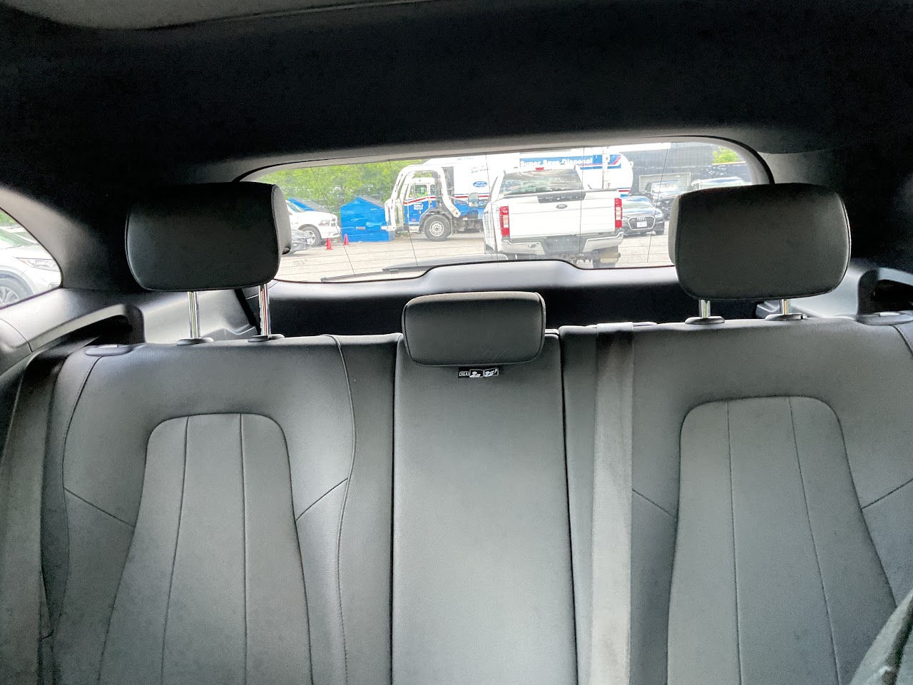 2026 Mercedes-Benz GLA — photo 25 of 34