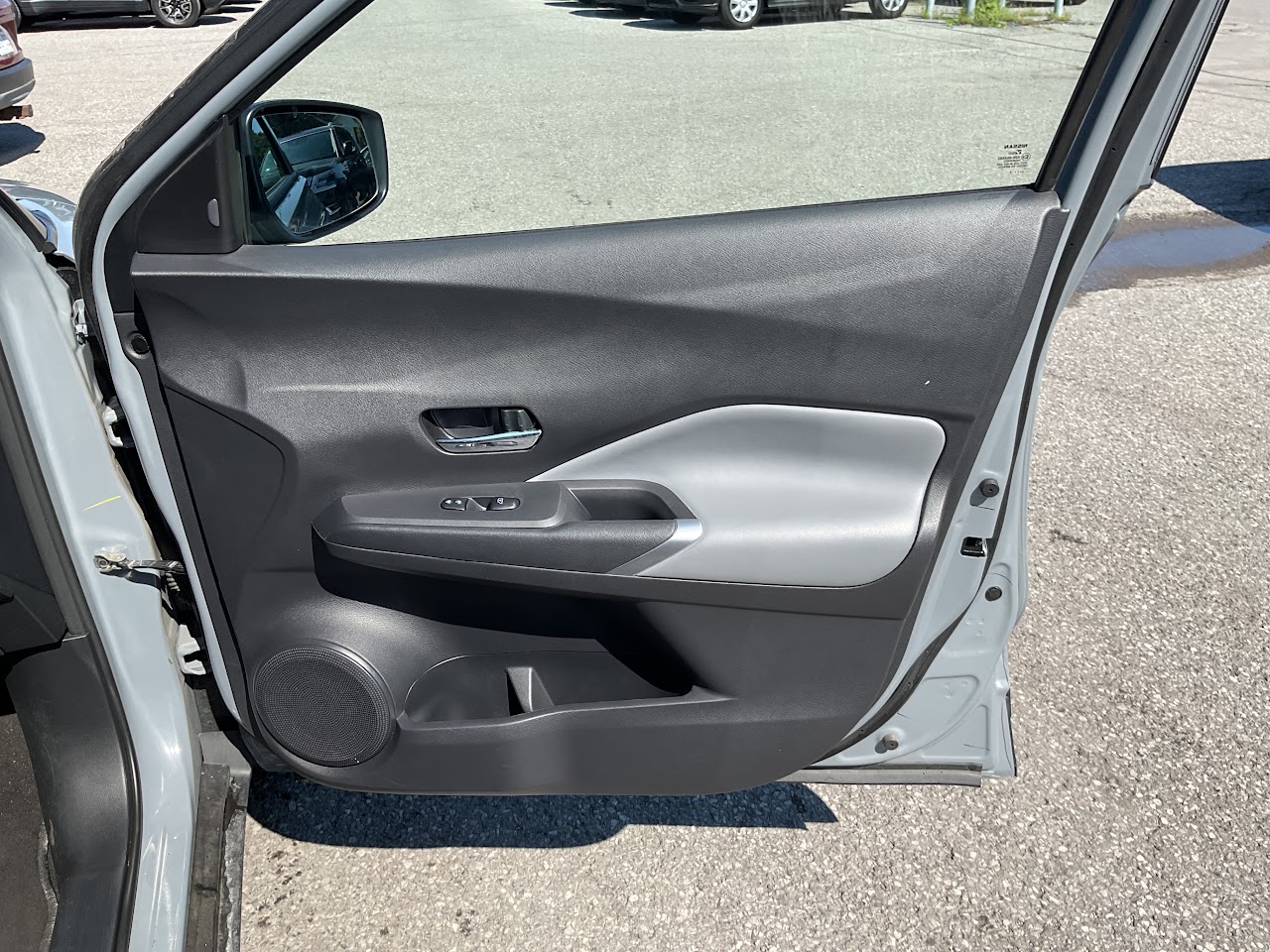 2024 Nissan Kicks — photo 31 of 34