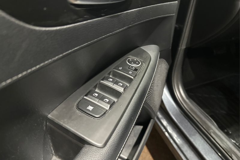 2023 Kia Forte Sedan — photo 29 of 32