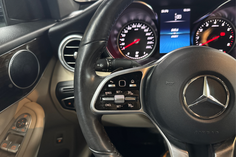 2020 Mercedes-Benz GLC Coupe — photo 28 de 35