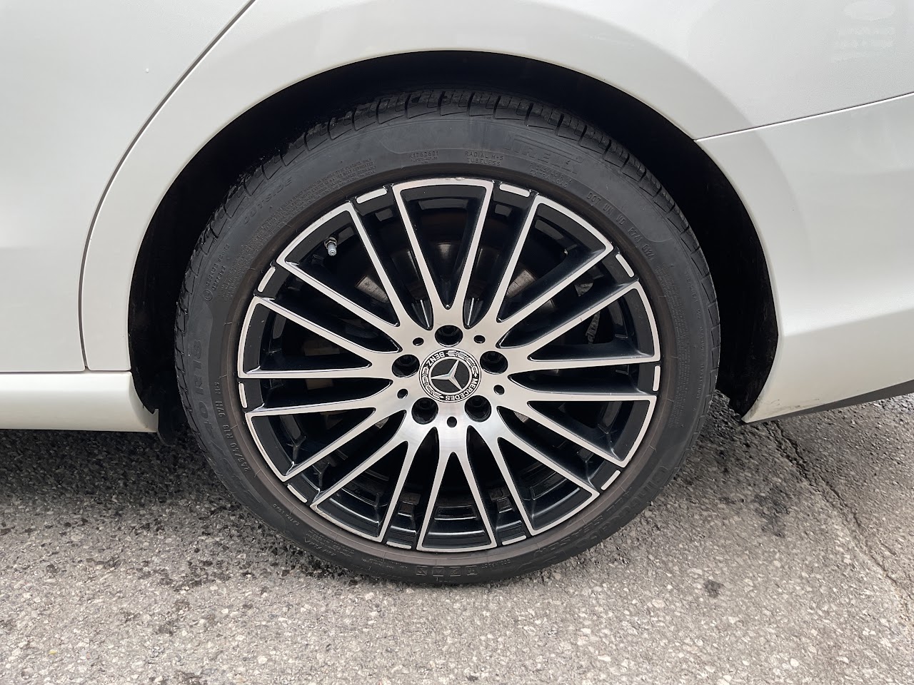 2024 Mercedes-Benz C-Class — photo 11 de 34