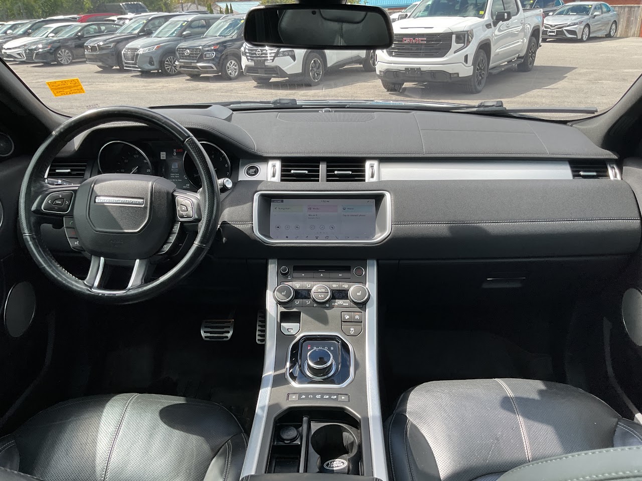 2017 Land Rover Range Rover Evoque — photo 21 of 36