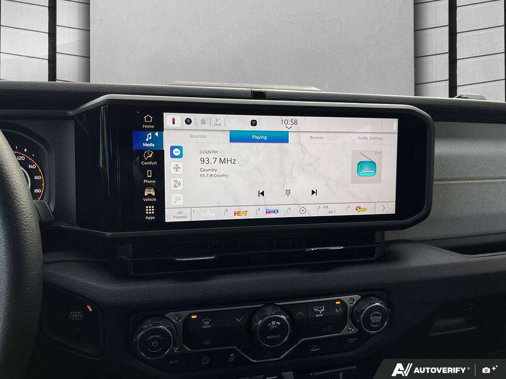 2026 Jeep Wrangler — photo 18 de 24