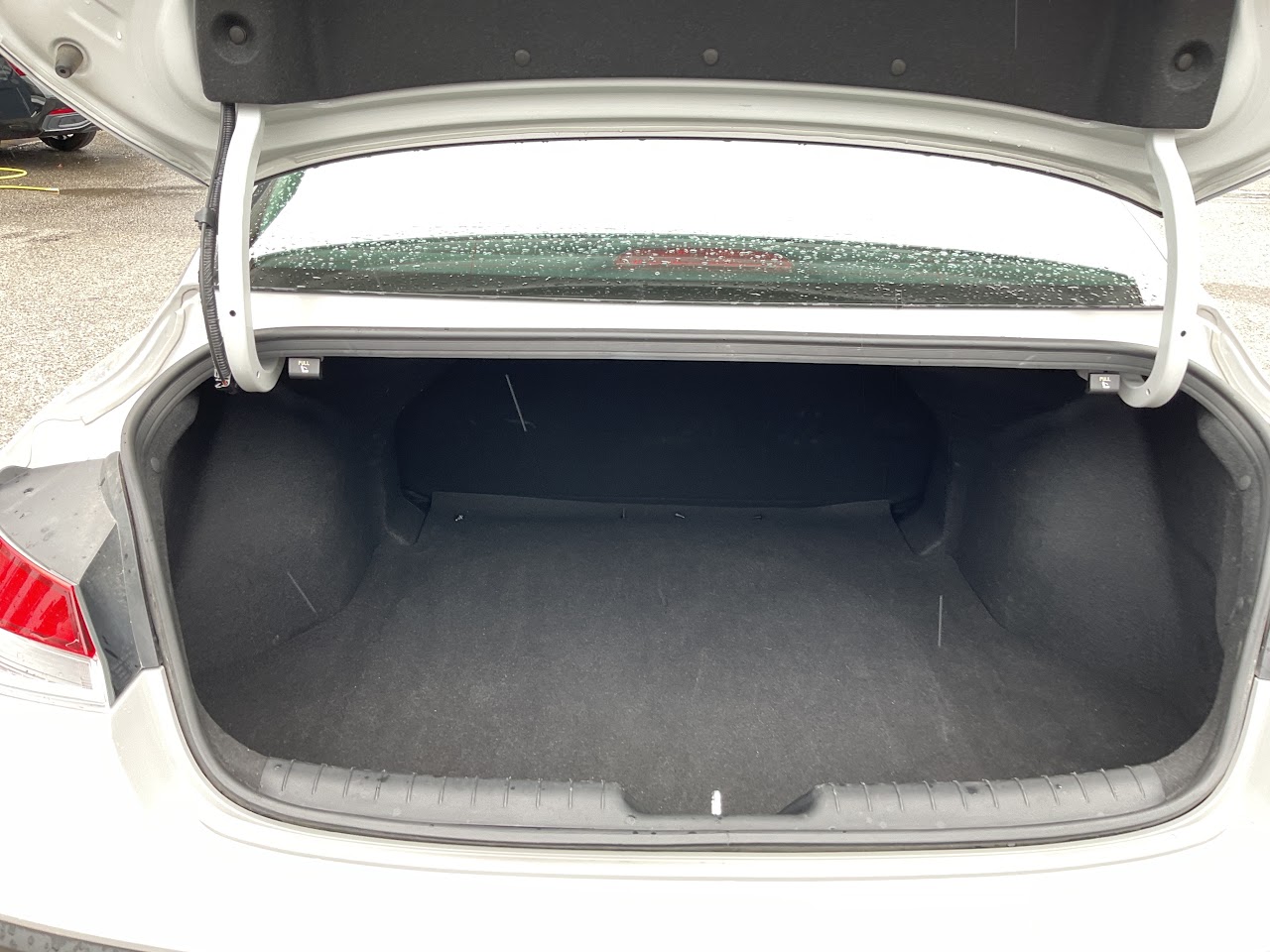 2025 Hyundai Elantra — photo 34 of 34