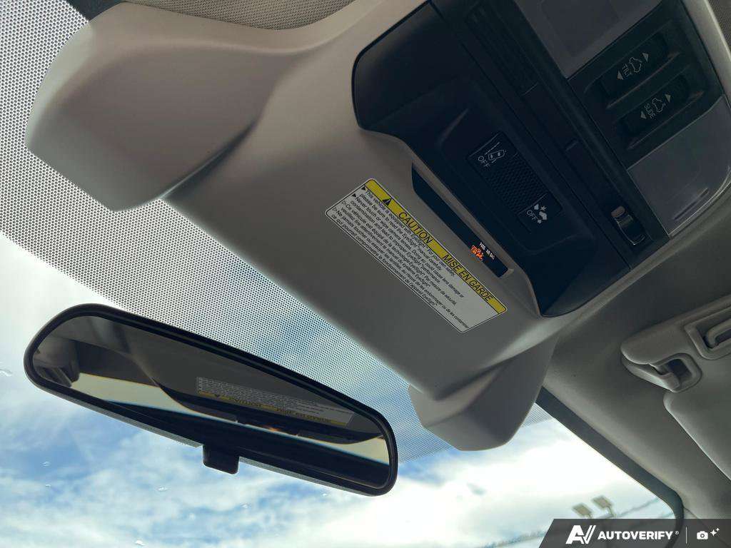 2019 Subaru Impreza — photo 21 of 25