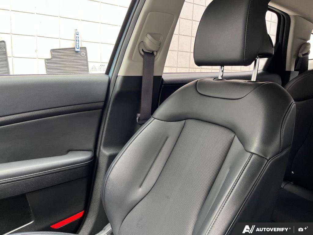 2026 Kia Sportage Hybrid — photo 20 of 25