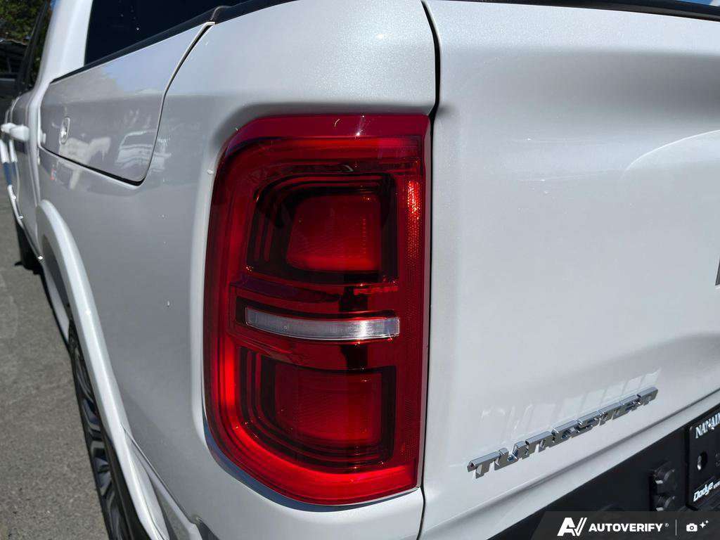 2026 Ram 1500 — photo 11 of 25