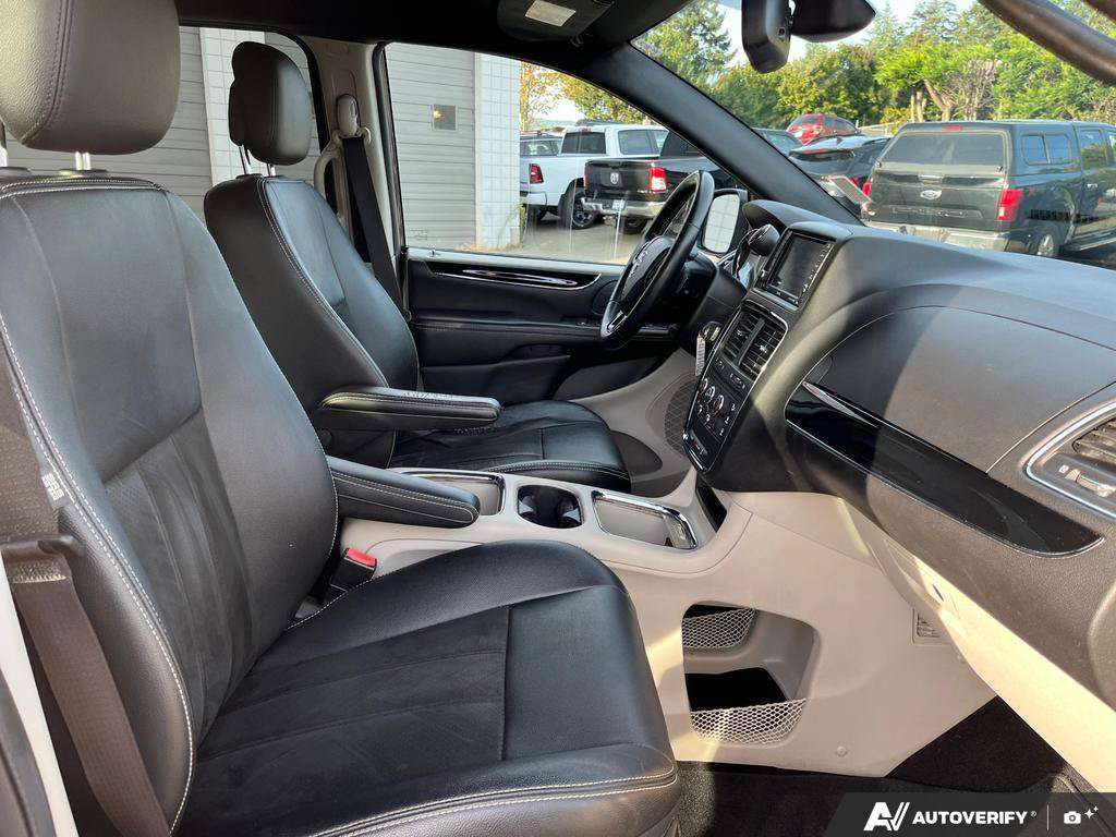2019 Dodge Grand Caravan Passenger Van — photo 22 of 25