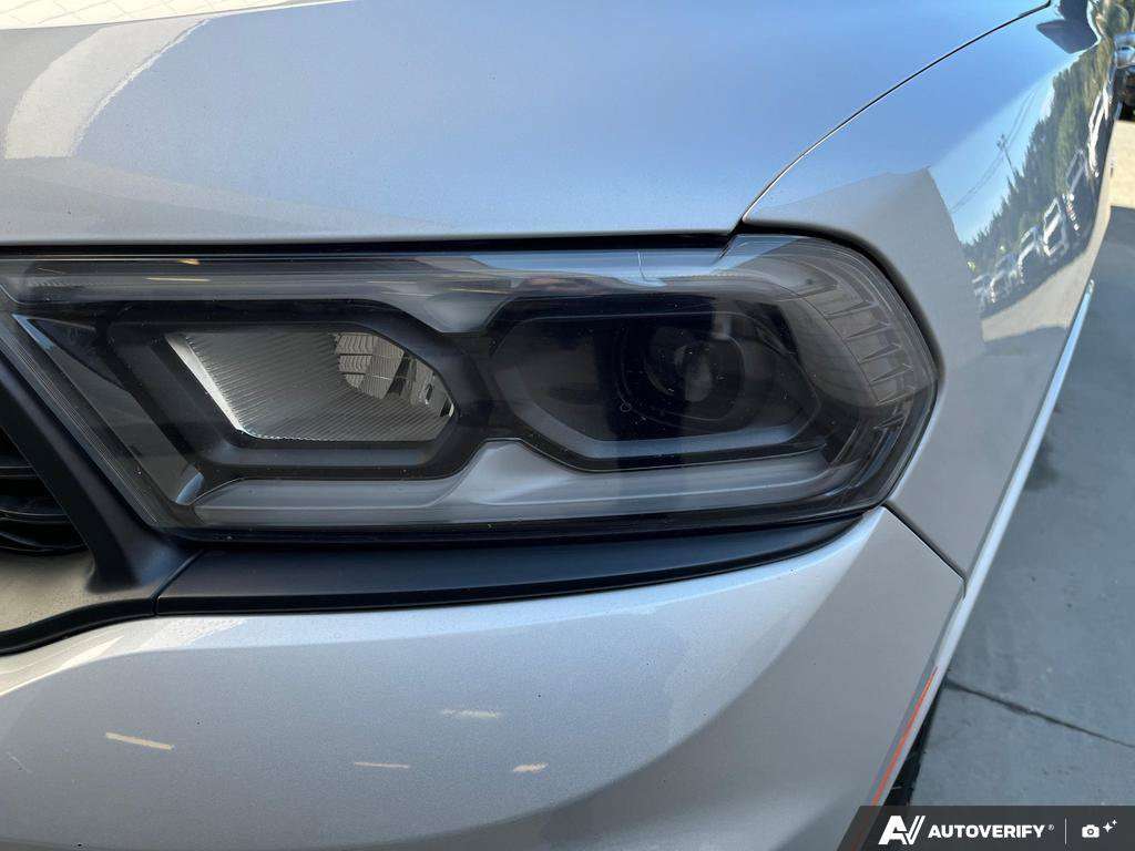 2025 Dodge Durango — photo 8 of 25