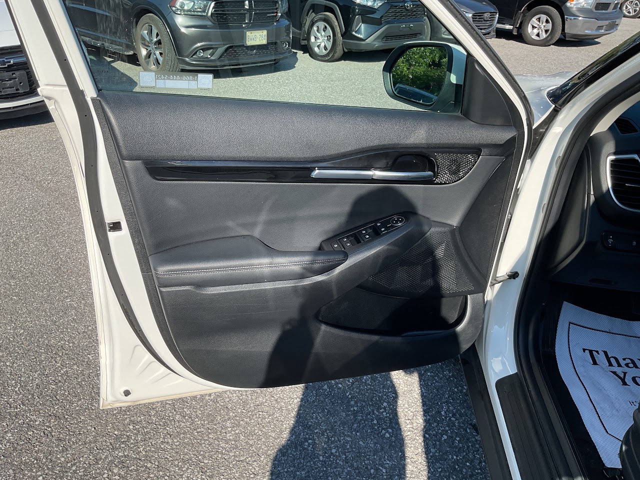 2025 Kia Seltos — photo 30 de 34