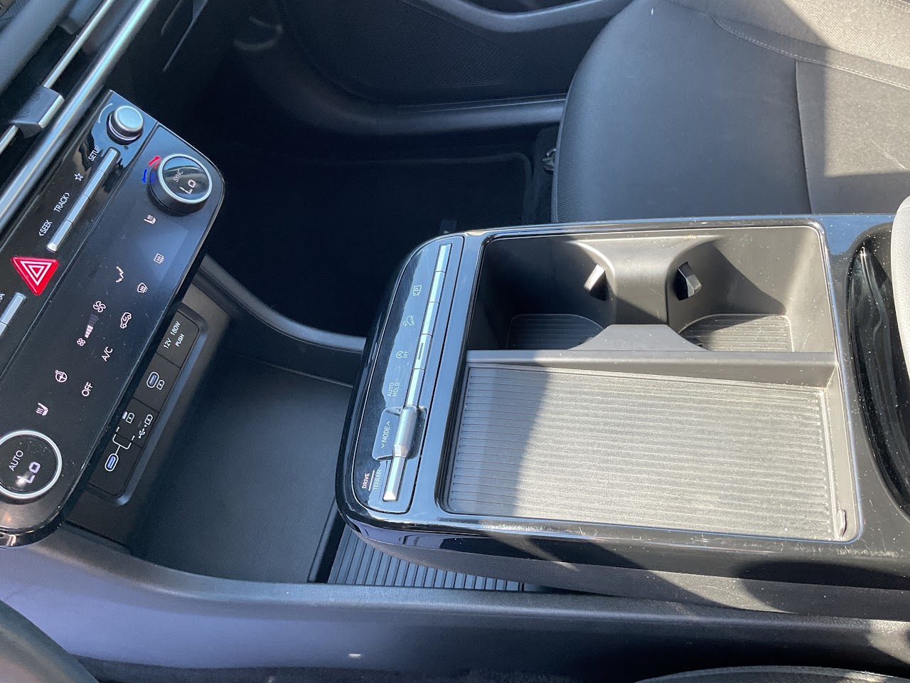 2025 Hyundai Tucson — photo 29 of 34