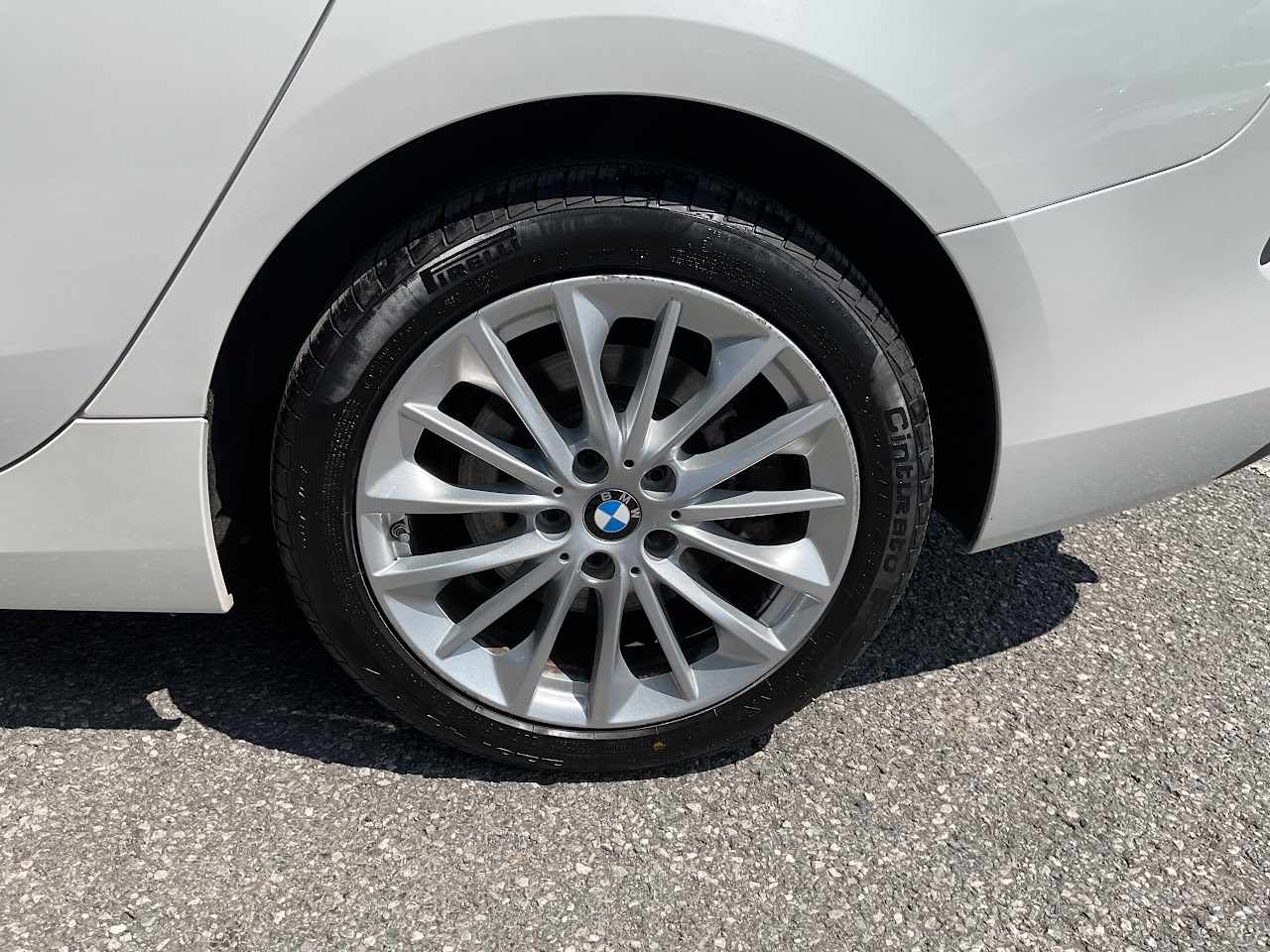 2024 BMW 2 Series — photo 11 de 34