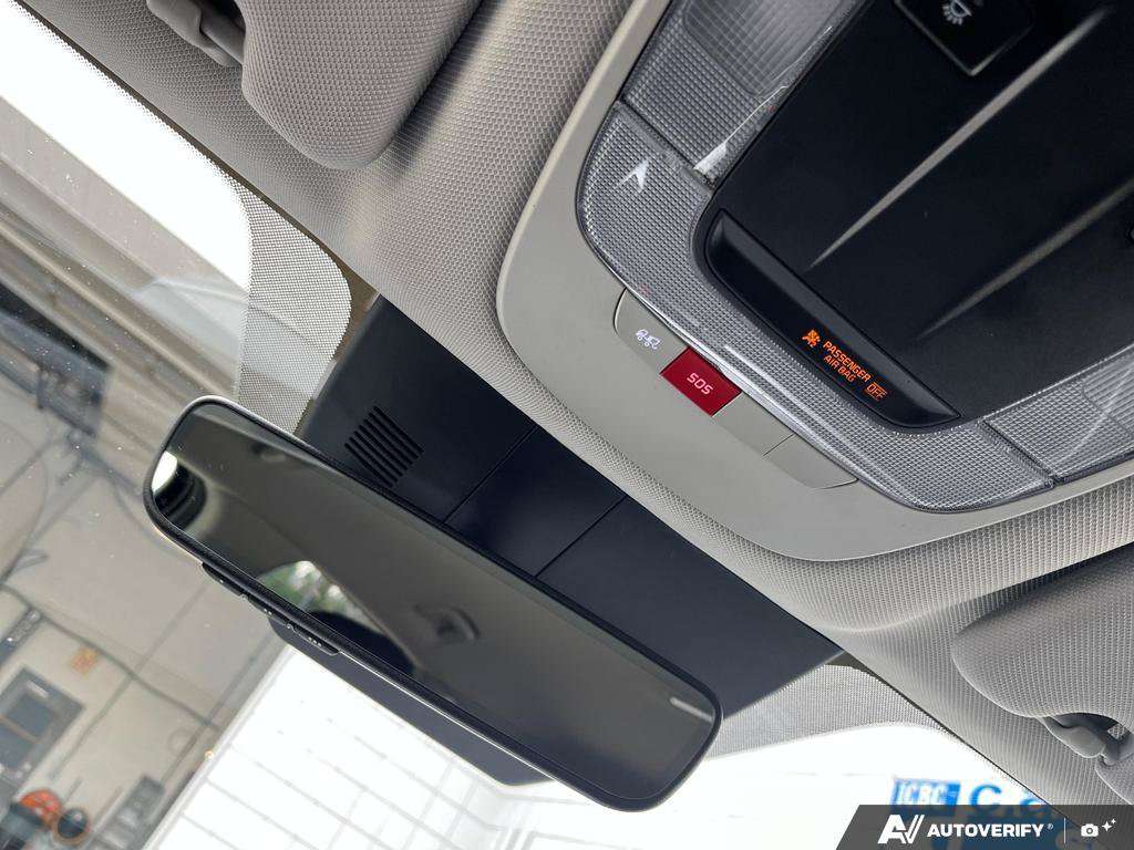 2025 Kia Sorento — photo 21 of 25