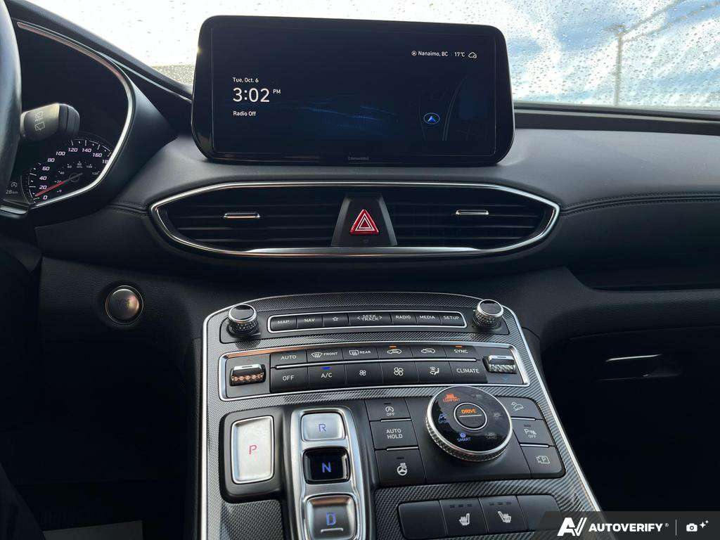 2023 Hyundai Santa Fe — photo 19 of 25