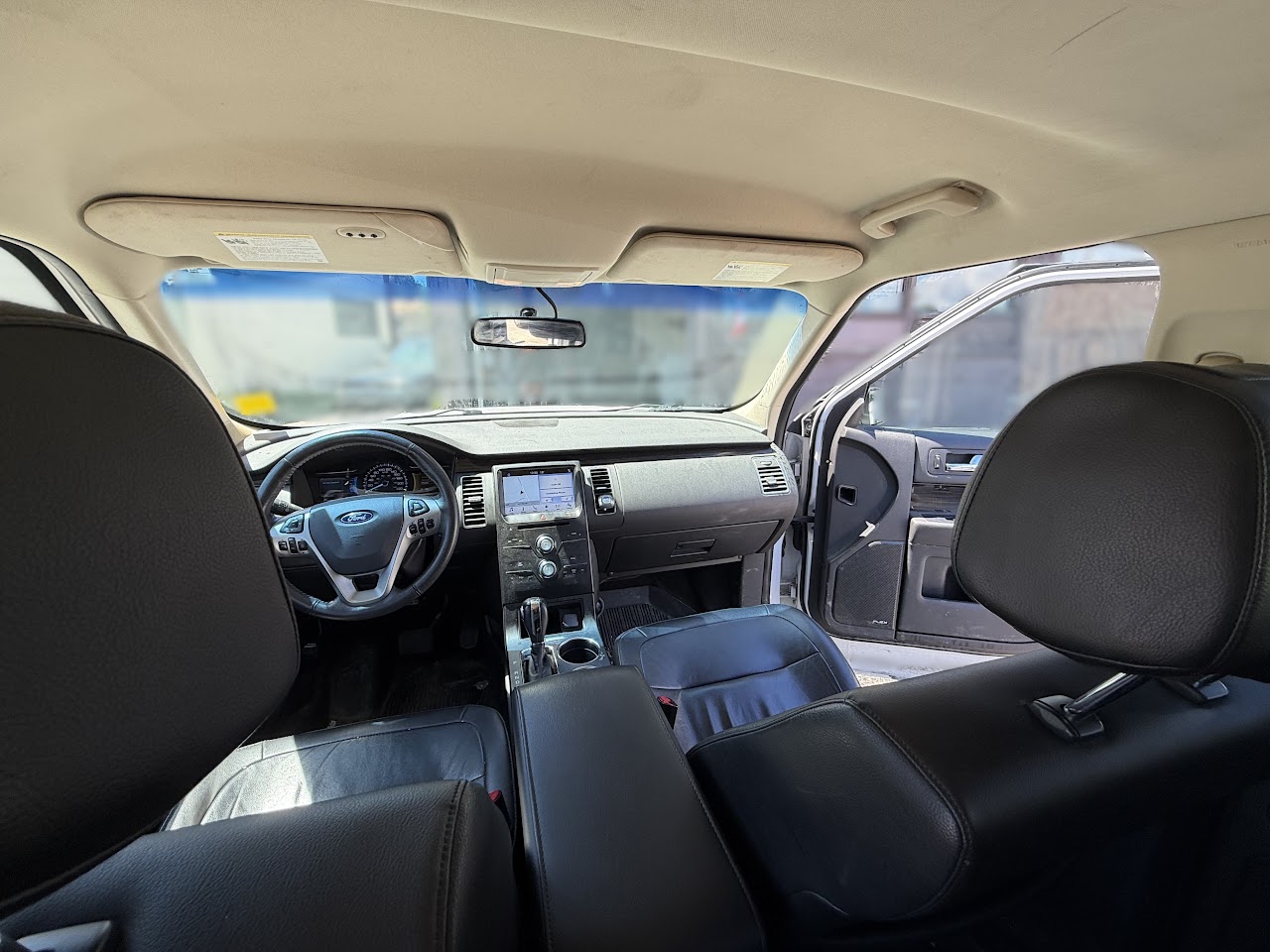 2018 Ford Flex — photo 21 of 48