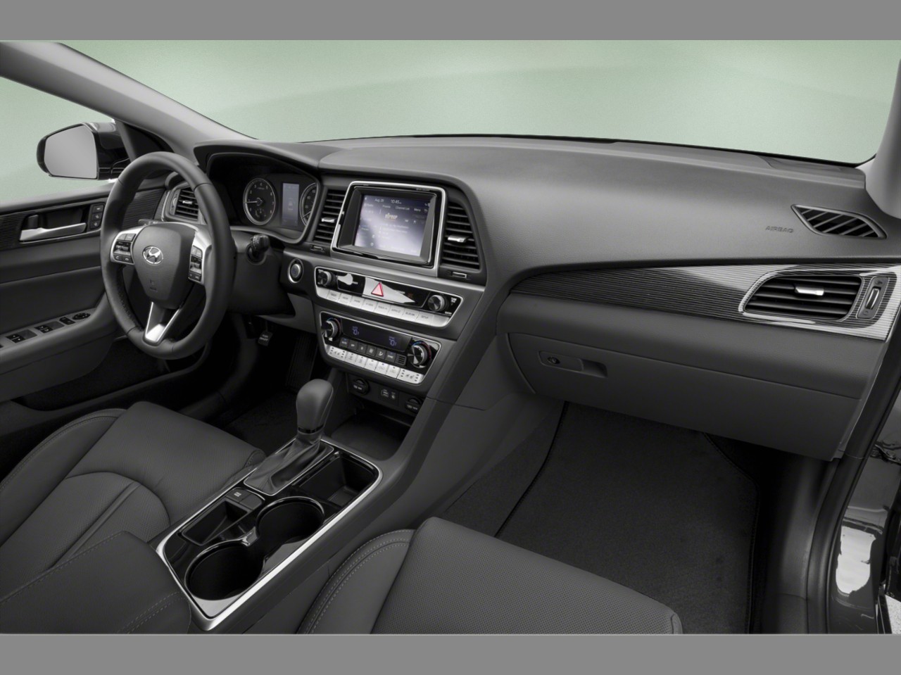 2018 Hyundai Sonata — photo 11 of 12