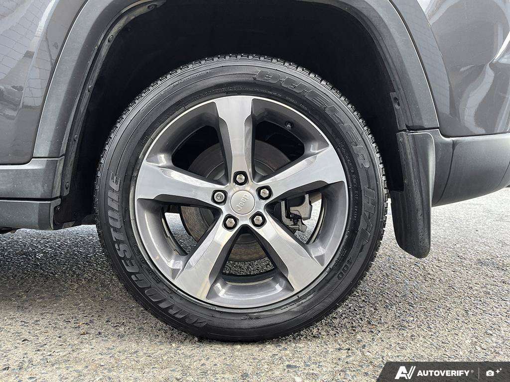 2023 Jeep Grand Cherokee 4xe — photo 6 de 25