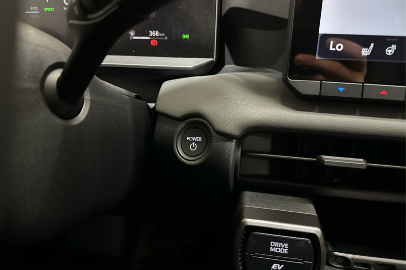 2026 Toyota RAV4 — photo 22 of 28