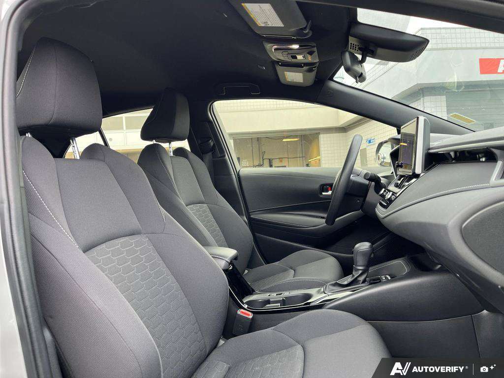 2023 Toyota Corolla Hatchback — photo 22 of 25