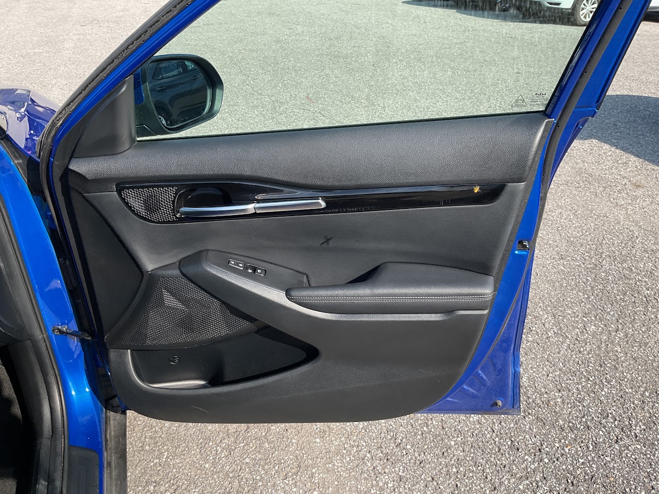 2025 Kia Seltos — photo 31 of 34