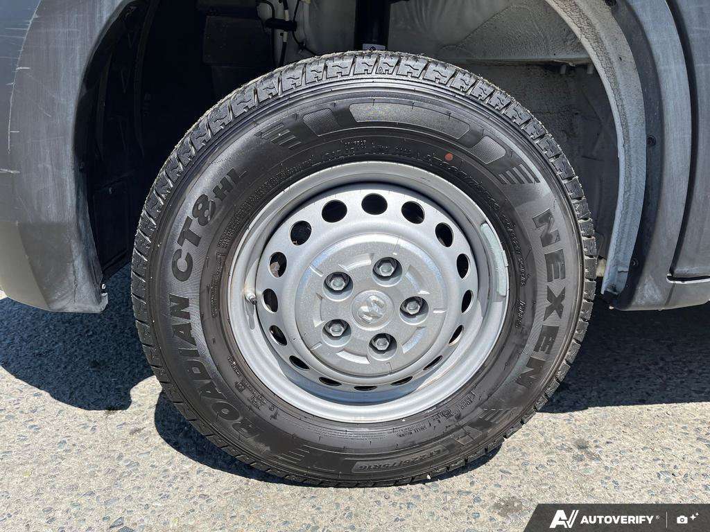 2025 Ram ProMaster Cargo Van — photo 6 of 23