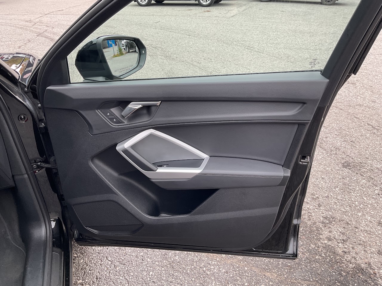2025 Audi Q3 — photo 21 de 35