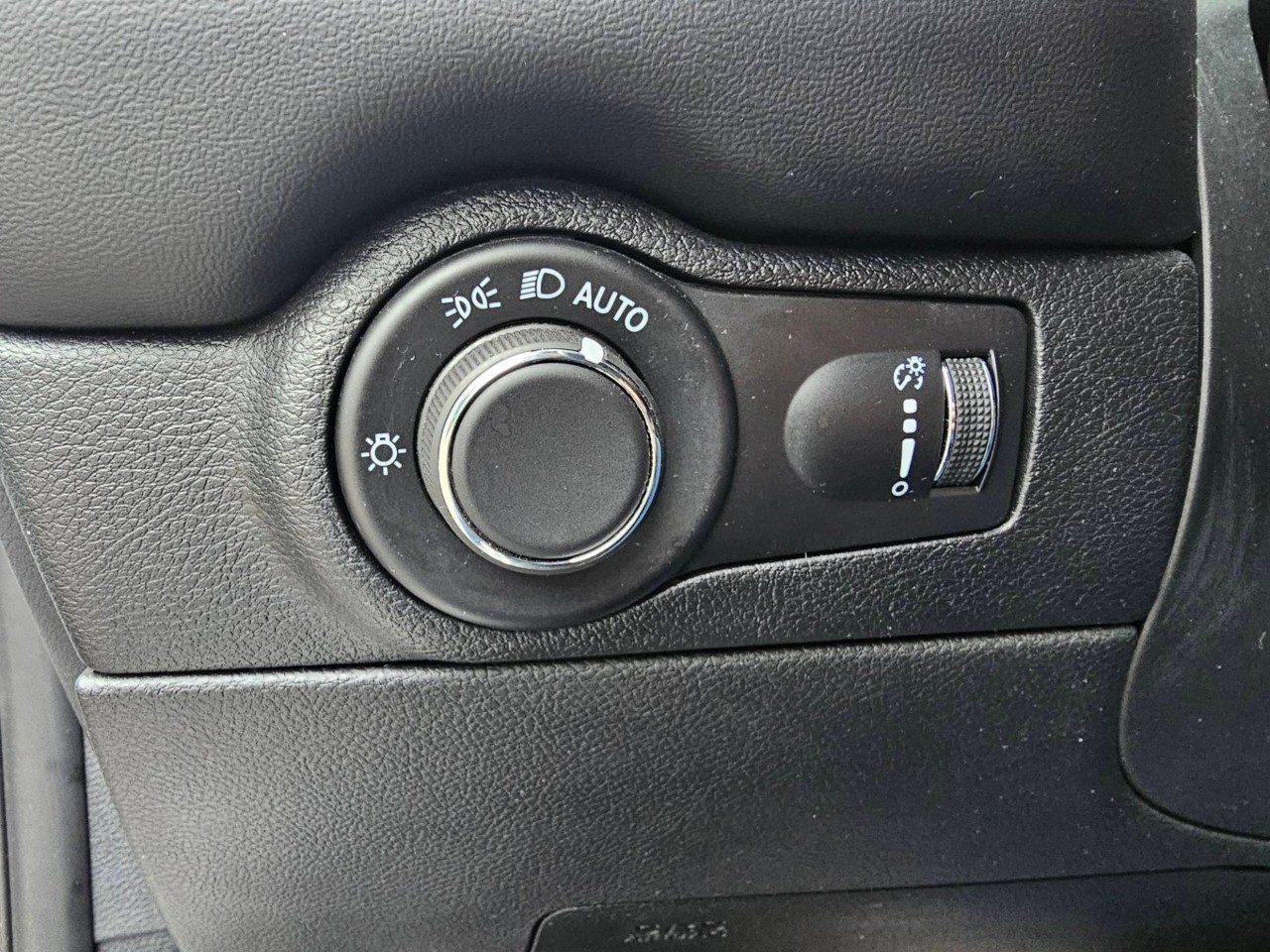 2026 Dodge Durango — photo 18 of 26