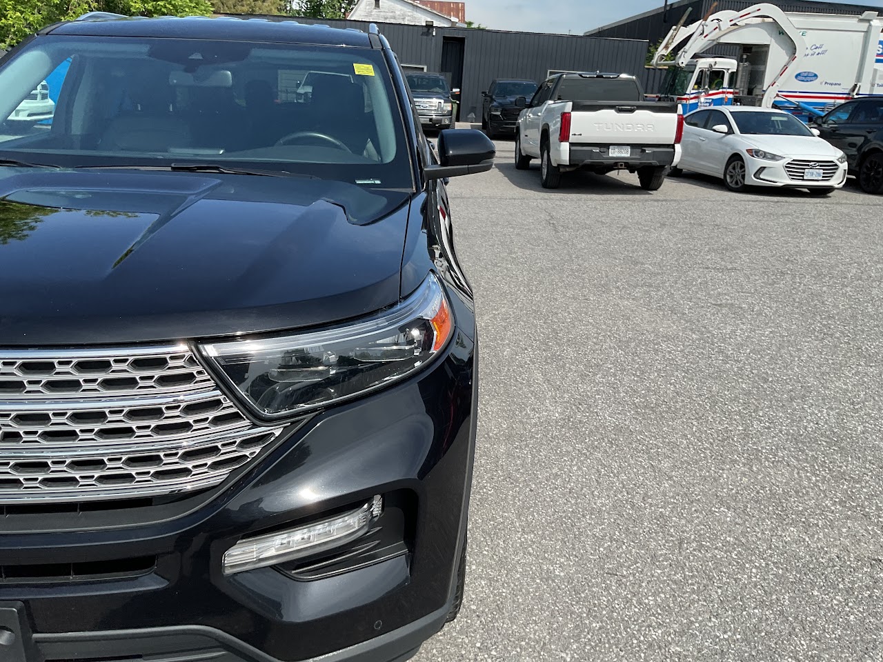 2024 Ford Explorer — photo 16 of 34