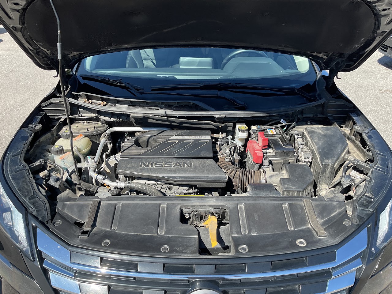 2025 Nissan Rogue — photo 33 of 34