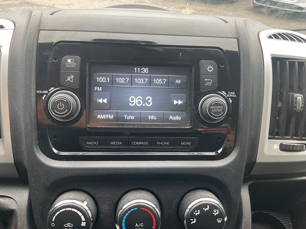 2018 Ram ProMaster Cargo Van — photo 24 de 33