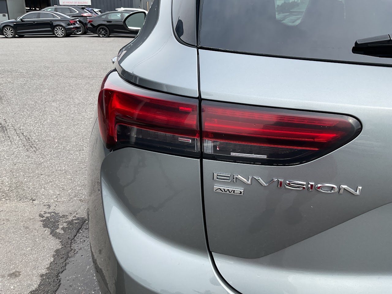 2023 Buick Envision — photo 15 of 34