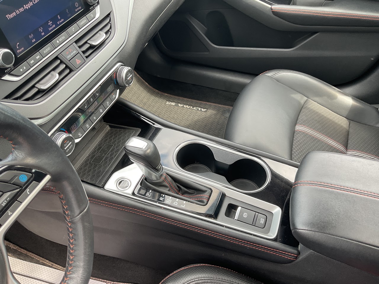 2024 Nissan Altima — photo 29 of 34