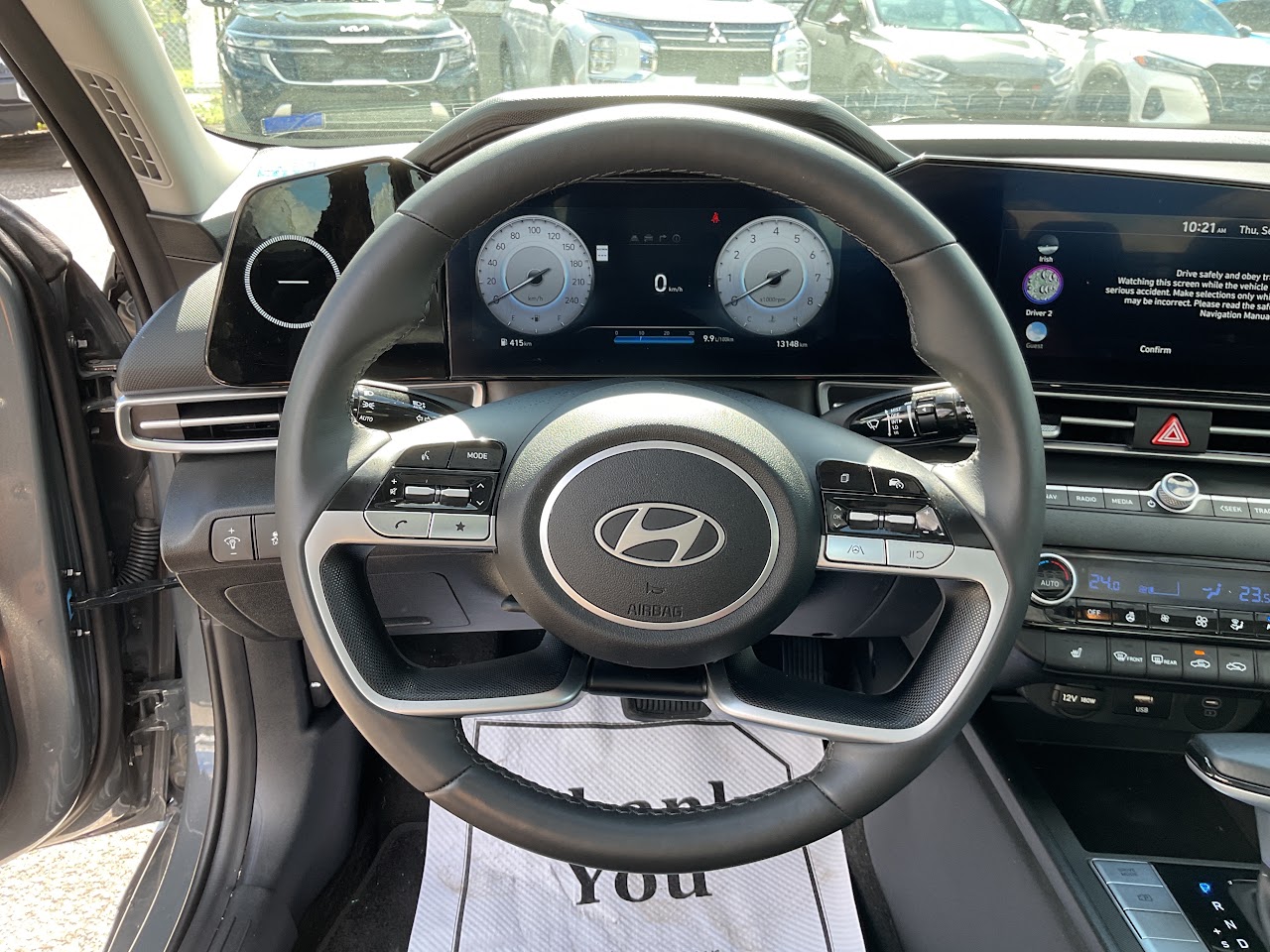 2026 Hyundai Elantra — photo 24 of 34
