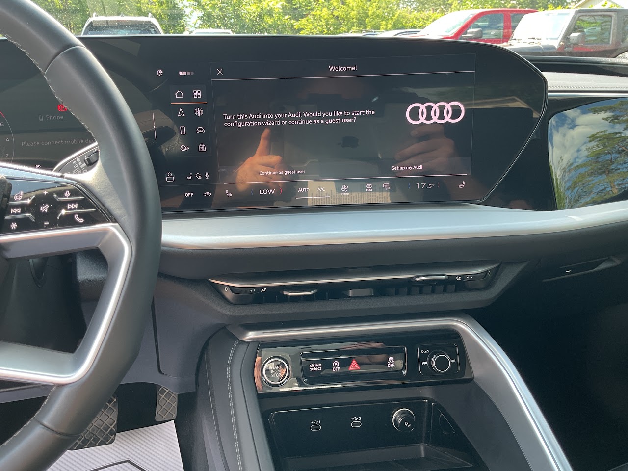 2025 Audi Q5 — photo 28 of 34