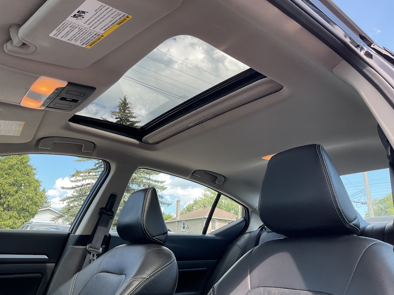 2025 Nissan Altima — photo 32 de 34
