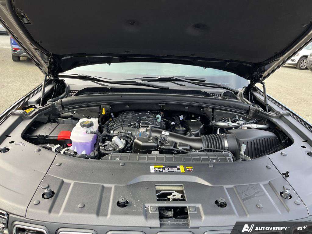 2026 Jeep Grand Cherokee — photo 10 of 25