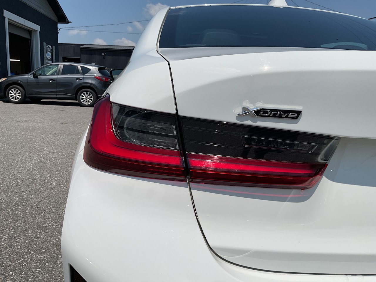 2025 BMW 3 Series — photo 16 de 34