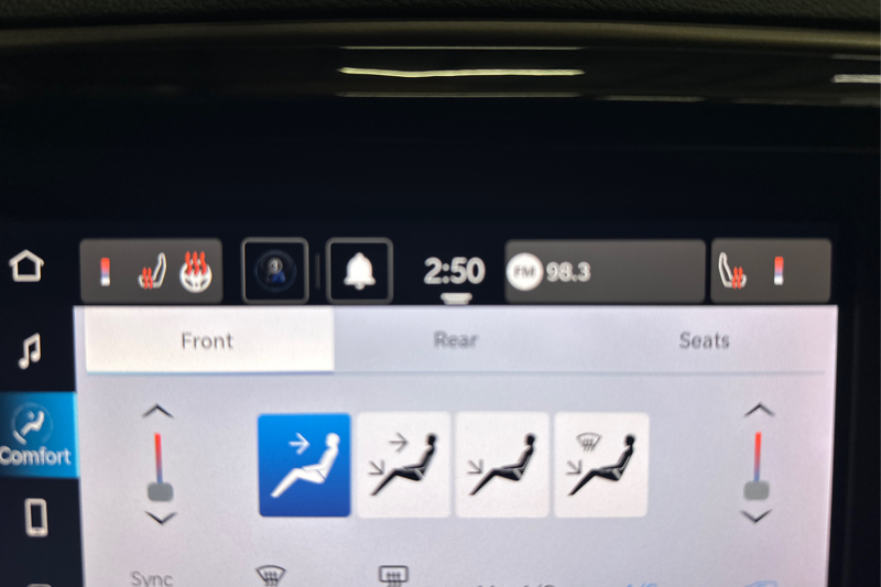 2024 Chrysler Grand Caravan — photo 21 of 27