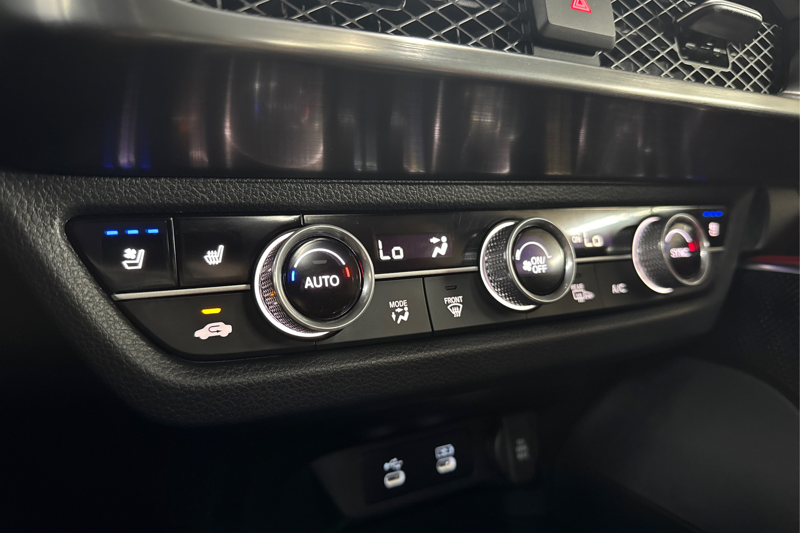 2025 Acura Adx — photo 27 of 35