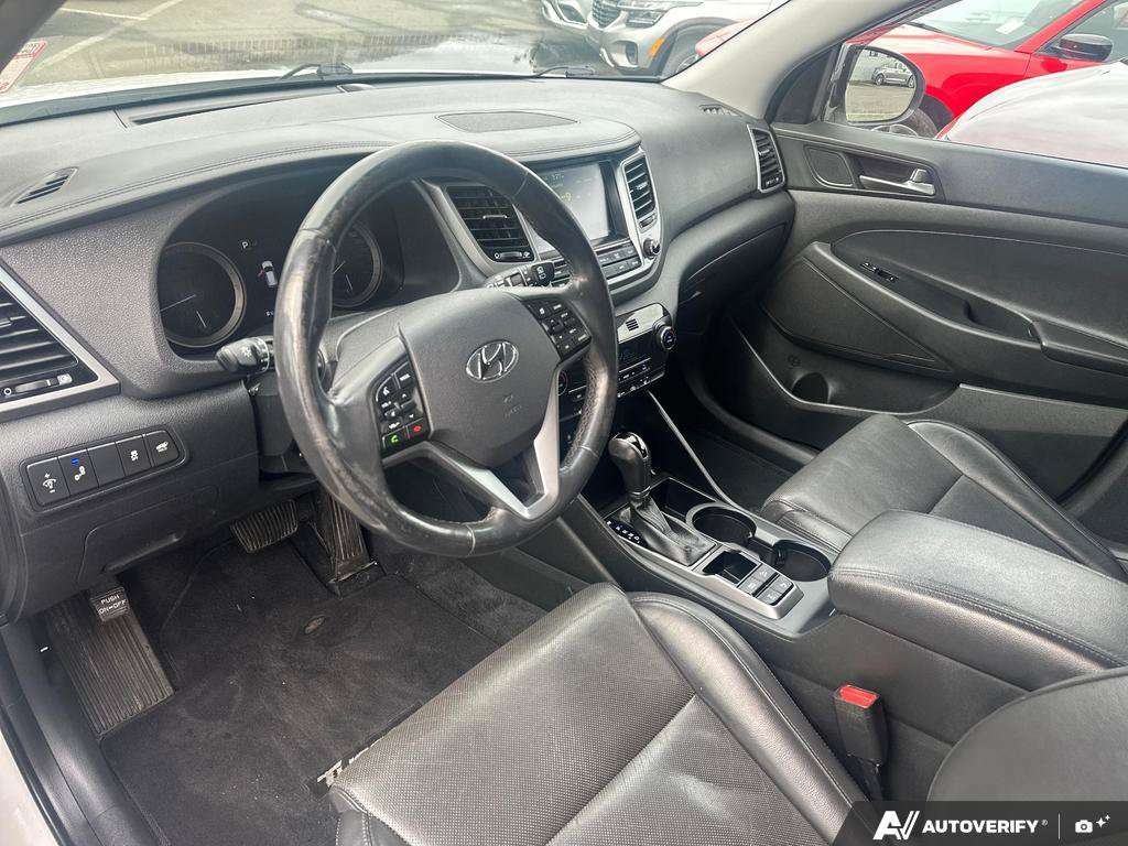 2016 Hyundai Tucson — photo 13 of 25