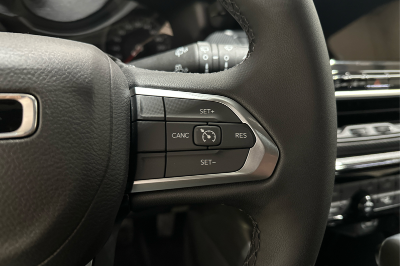 2026 Jeep Compass — photo 25 de 29