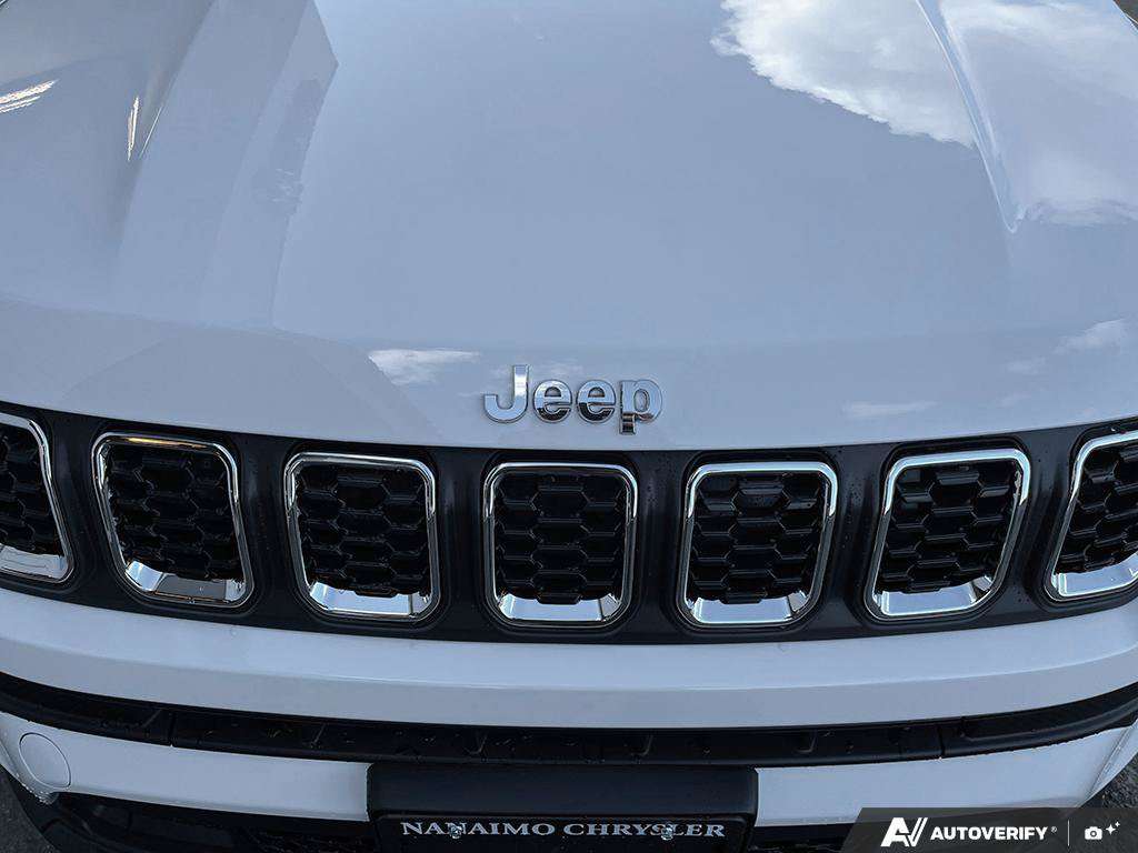 2026 Jeep Compass — photo 9 de 25