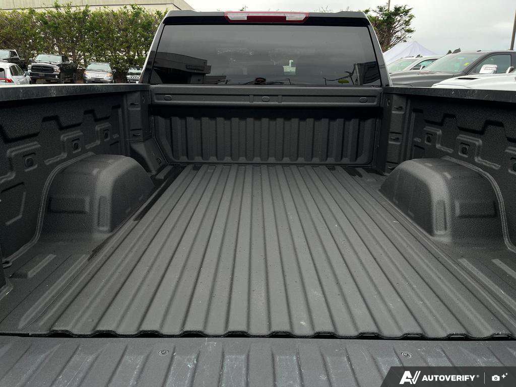 2026 Chevrolet Silverado 1500 — photo 12 of 25