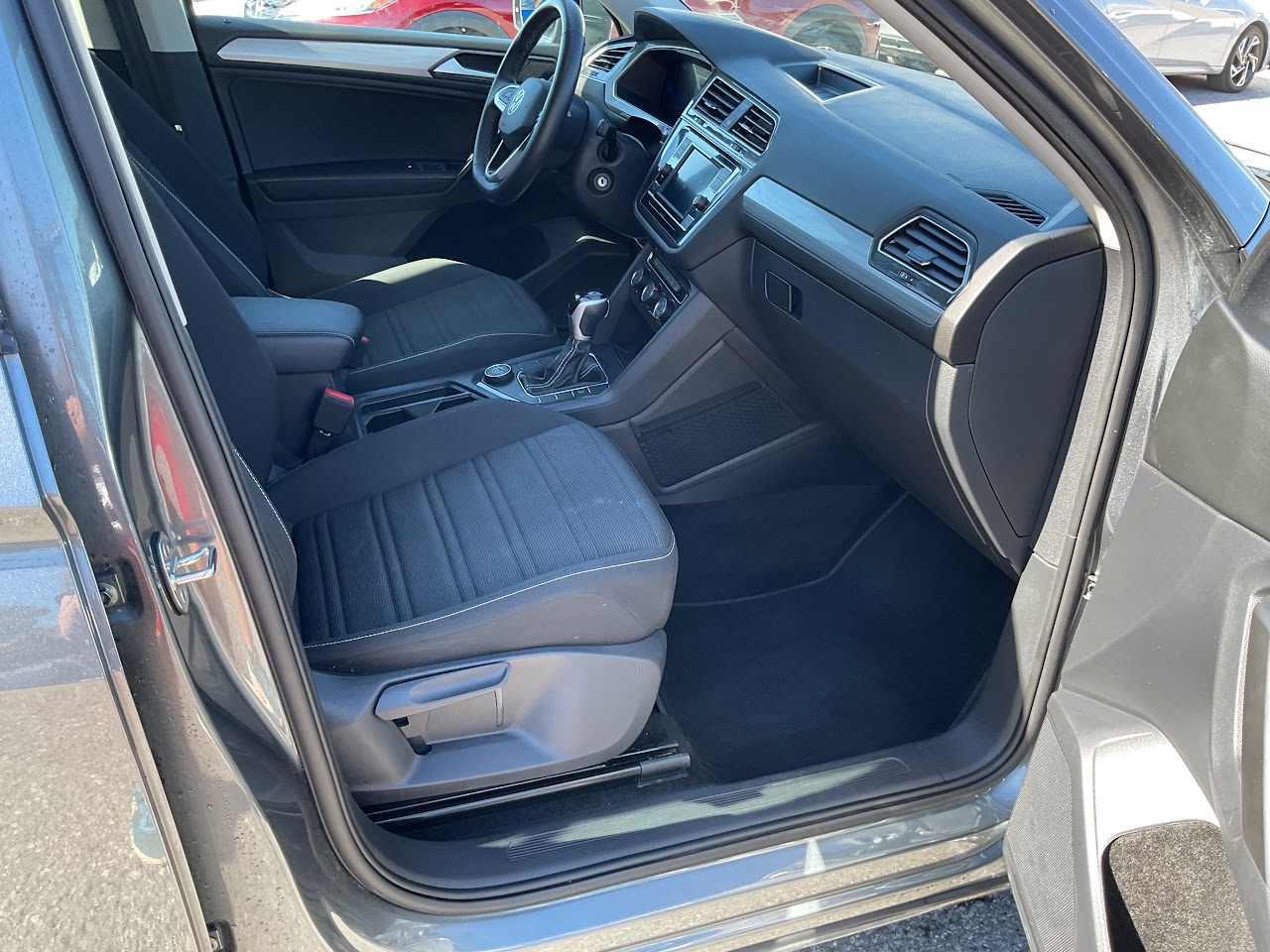 2024 Volkswagen Tiguan — photo 24 de 34