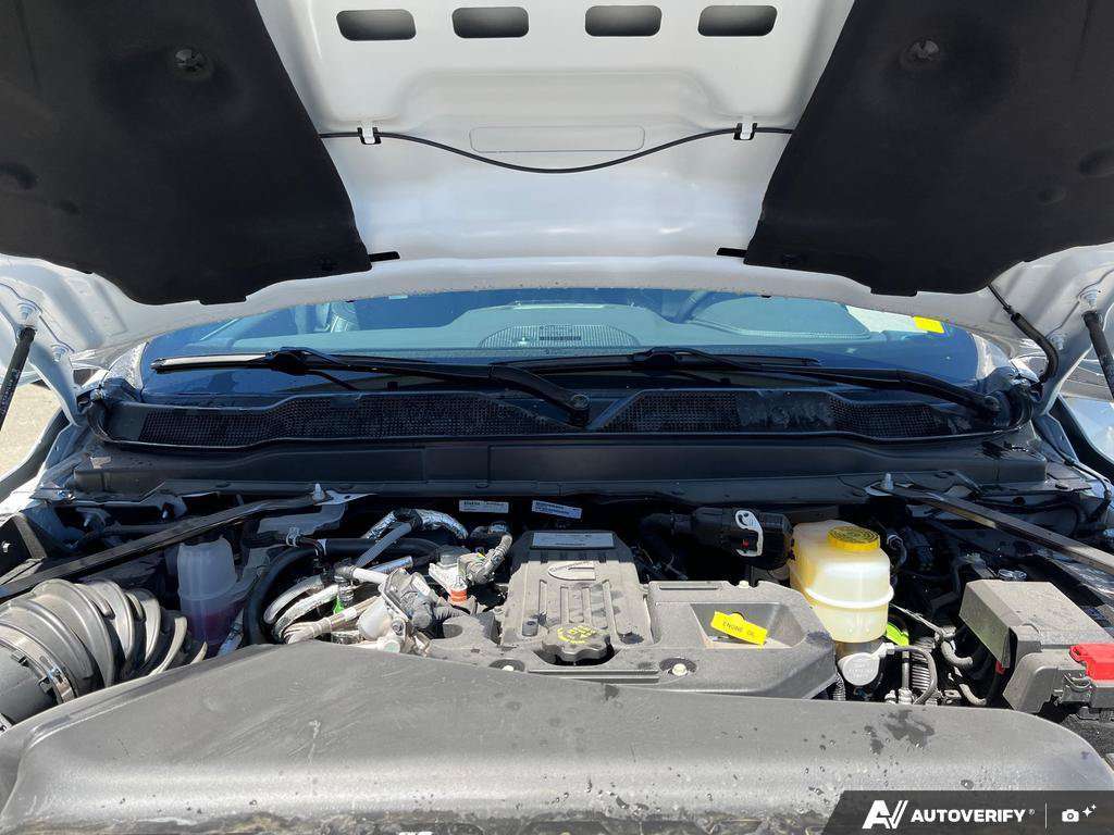 2026 Ram 3500 Crew Cab — photo 10 of 25