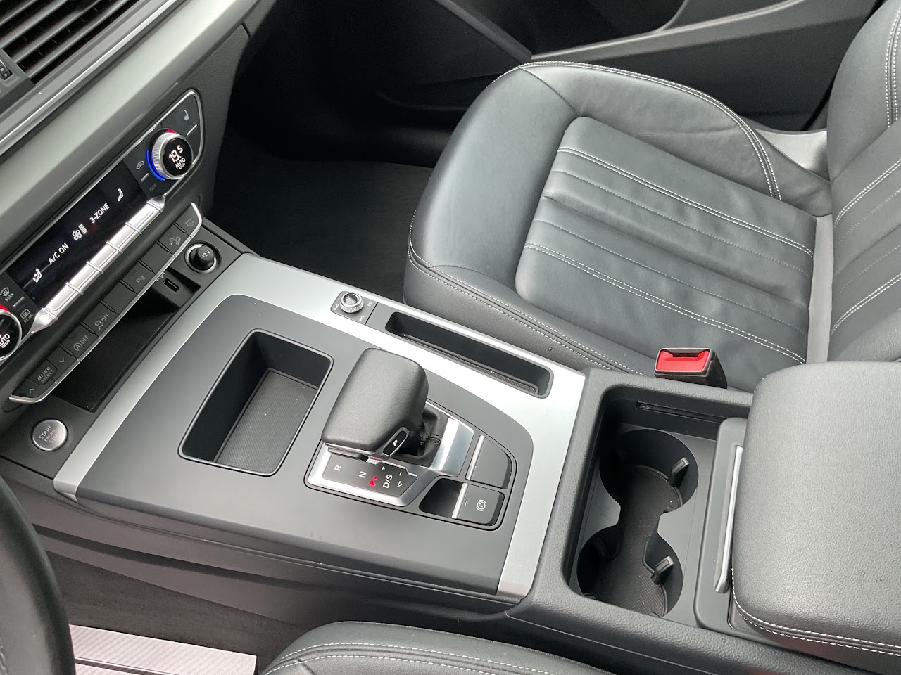 2024 Audi Q5 — photo 28 of 33