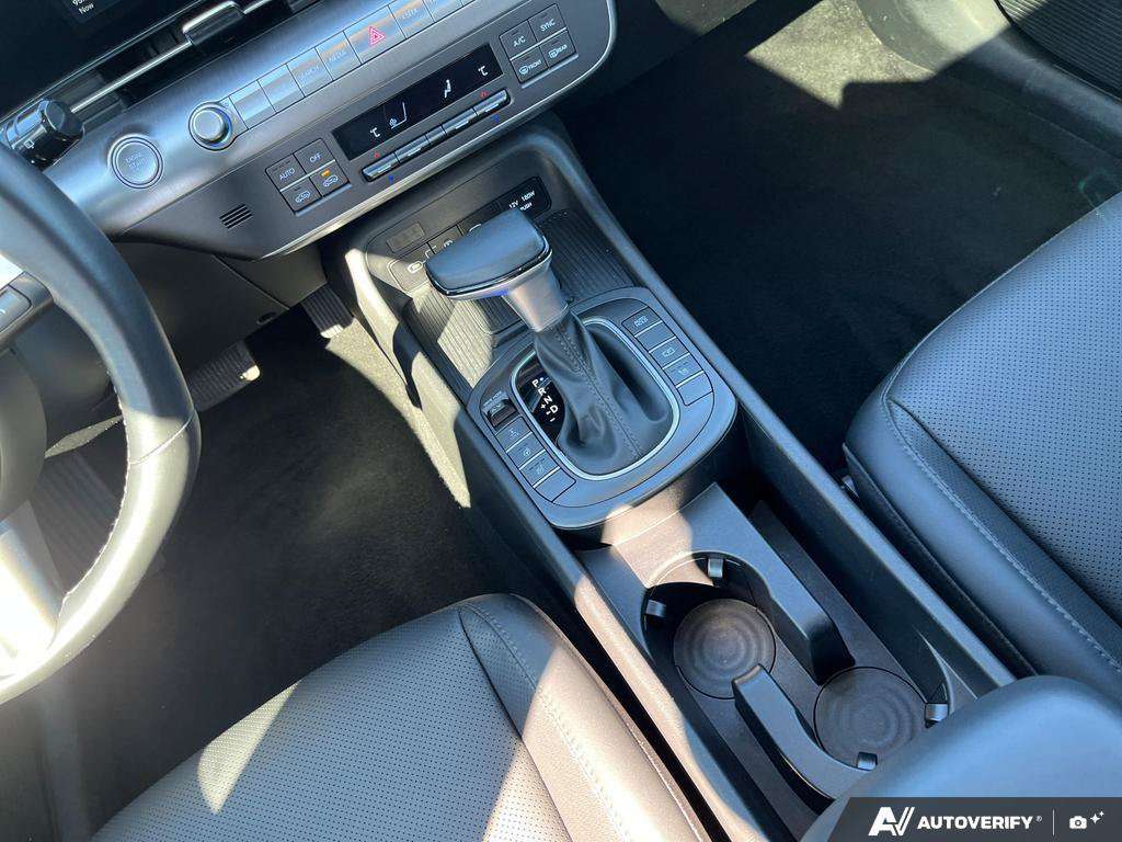 2025 Hyundai Kona — photo 18 of 25
