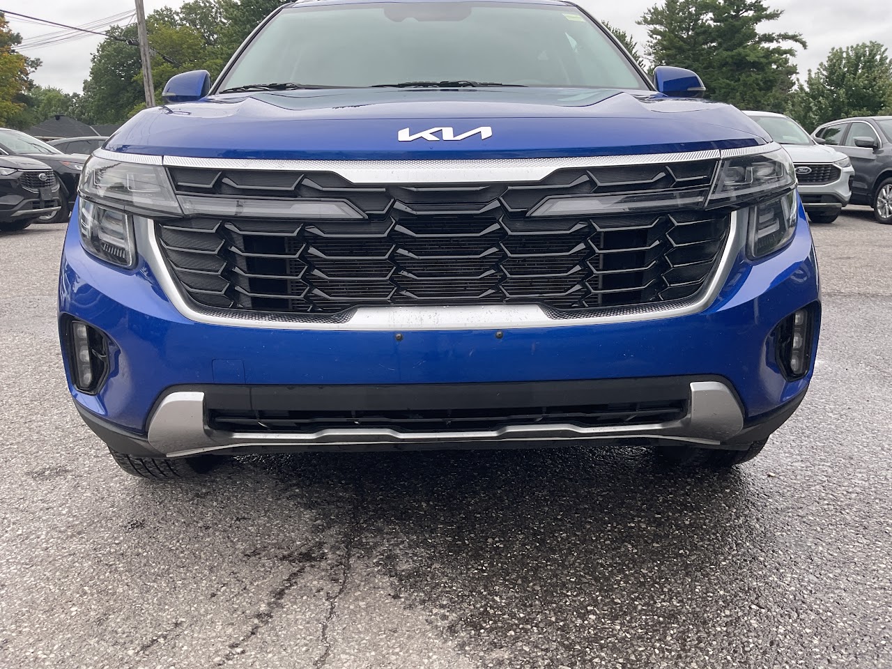 2025 Kia Seltos — photo 18 of 34